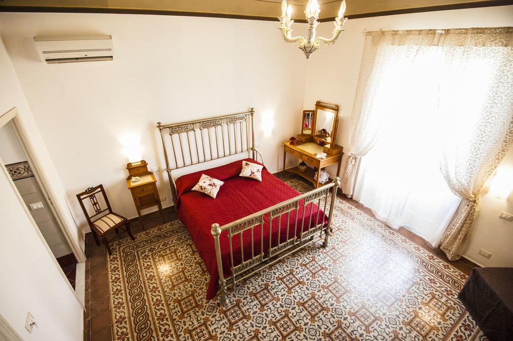 B&B Granelli Di Sale Τράπανι Δωμάτιο φωτογραφία